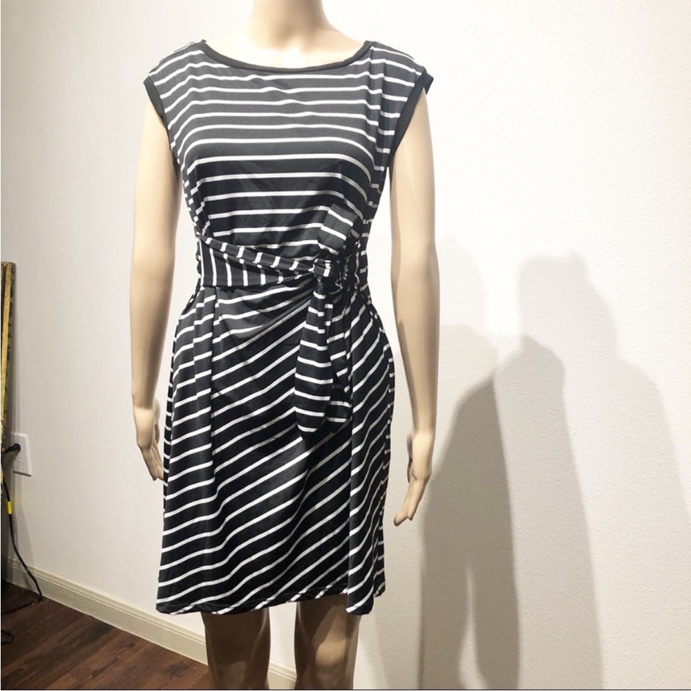 Cute JBS STRIPED DRESS SIZE PETITE MEDIUM
